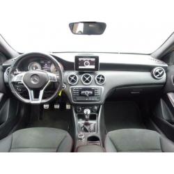 Mercedes-Benz A-Klasse 180 CDI AMG Uitvoering, Navi, Xenon,