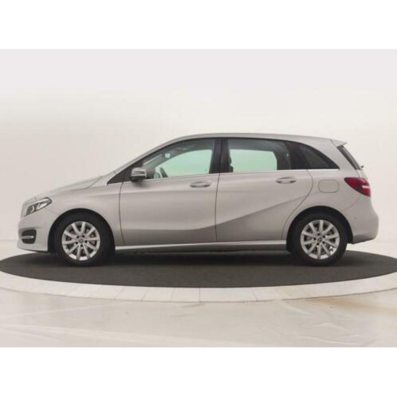 Mercedes-Benz B-Klasse 180 Style Automaat | Navigatie | Park