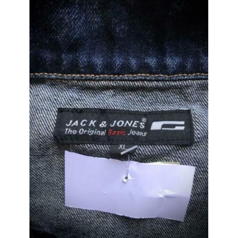 JACK & JACK JACK AND JONES, DESIGN, KORT SPIJKERJASJE, m. XL