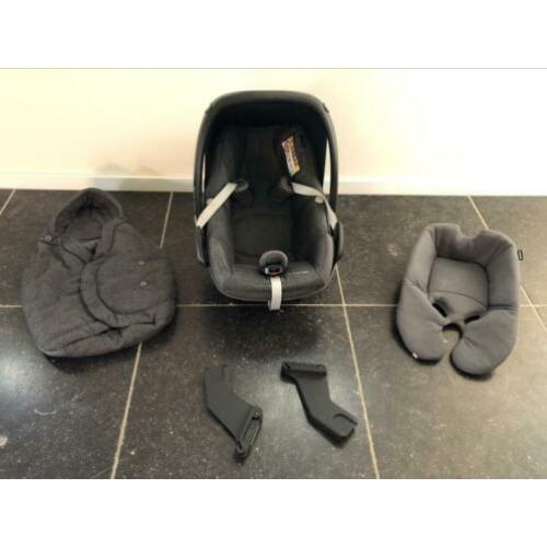 Maxi cosi pebble plus, voetenzak, base 2 wayfix, adapters