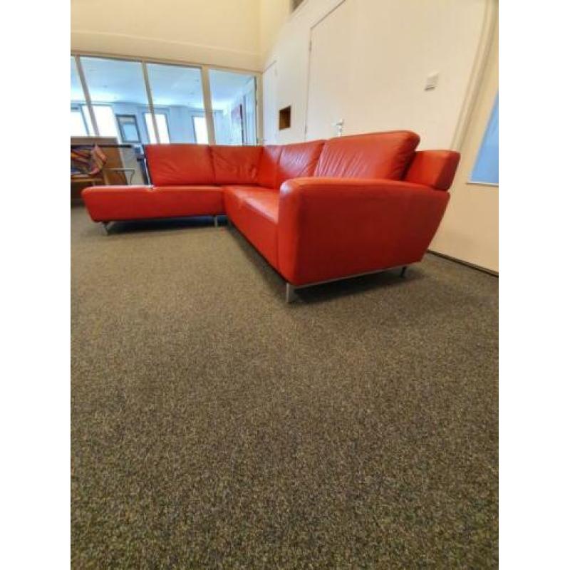 rood lederen design hoekbankstel (als nieuw)