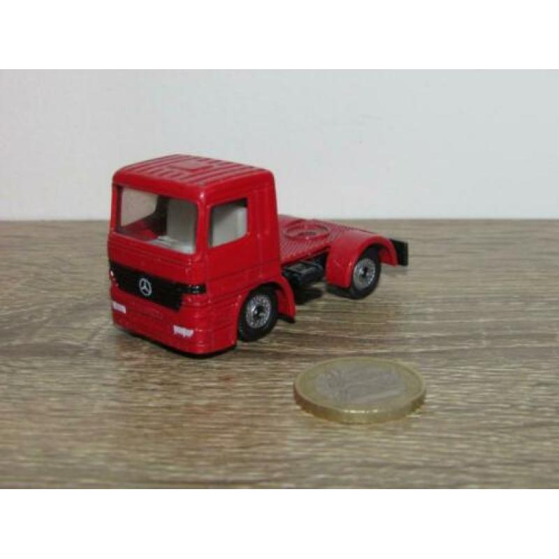 Siku 1:87, Loop/Sloop trucks, 10 stuks voor € 2.50