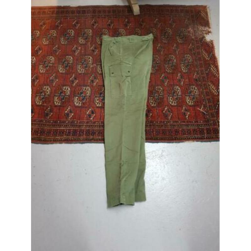 Koninklijke Landmacht Broek 1979. €8,-.