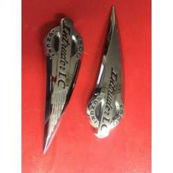 Suzuki VL1500 intruder tanklogo's emblemen vl1500 embleem