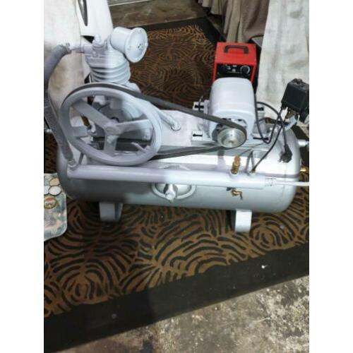 Goed weekend compressor 220v met grote tank e