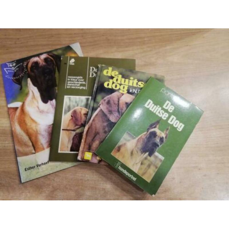 De duitse dog-4 boeken