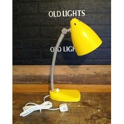 Gele Hala zeist vintage type 13 jaren 60 dames bureaulamp