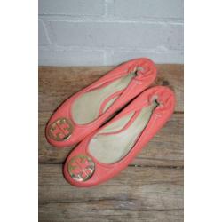 Tory Burch - Prachtige koraalroze REVA flats maat 38,5