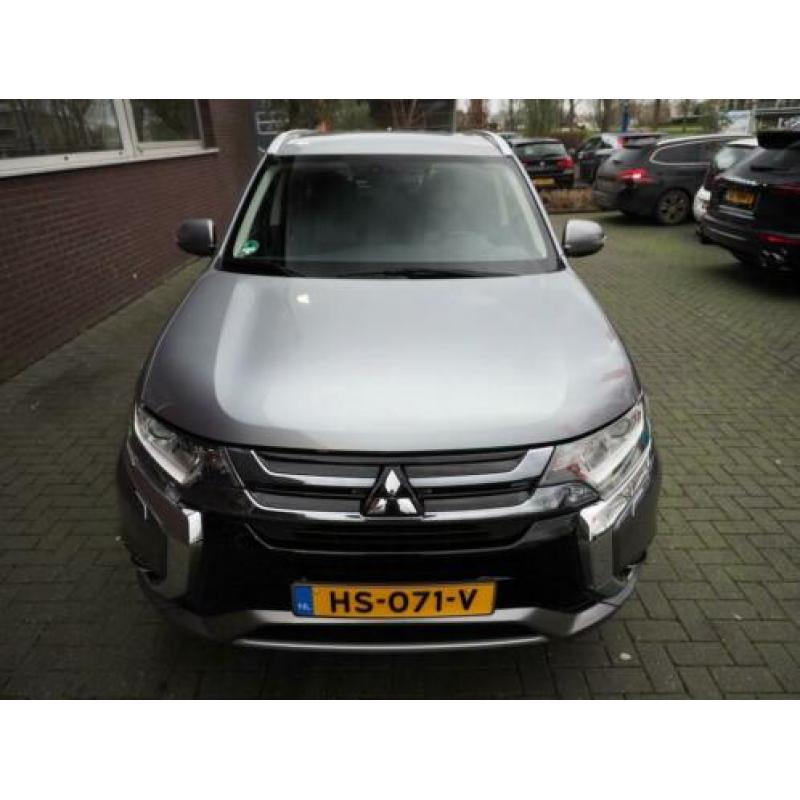 Mitsubishi Outlander 2.0 PHEV Edition € 15.940,00