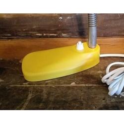Gele Hala zeist vintage type 13 jaren 60 dames bureaulamp