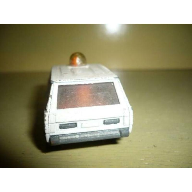 Mie18> oude matchbox police patrol rr