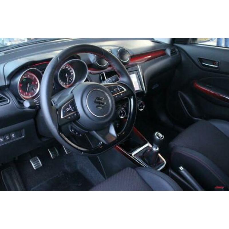 Suzuki Swift 1.4 Sport 140pk Navi/Camera/Ecc/Led/17inch