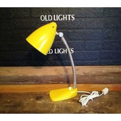 Gele Hala zeist vintage type 13 jaren 60 dames bureaulamp