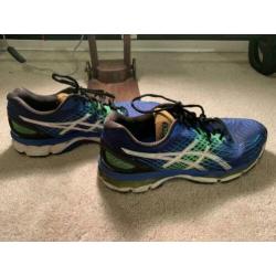 ASICS hardloopschoenen (maat 46.5)