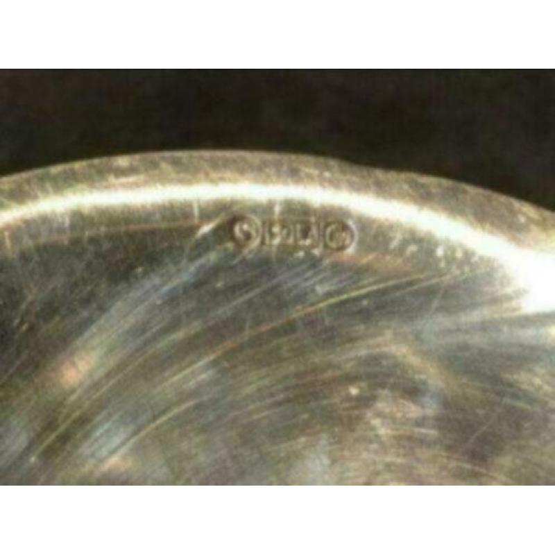 2 sola verzilverde 100 kandelaars 21 cm breed en 14,5 hoog