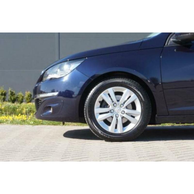 Peugeot 308 1.6 BlueHDI Blue Lease Executive