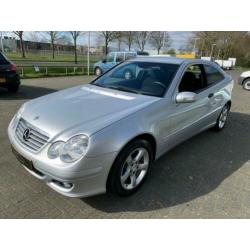 Mercedes-Benz C-klasse 200 CDI Sportcoupé automaat!