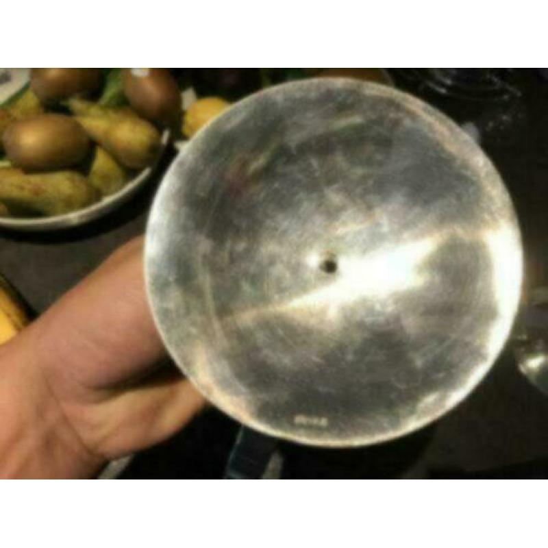 2 sola verzilverde 100 kandelaars 21 cm breed en 14,5 hoog