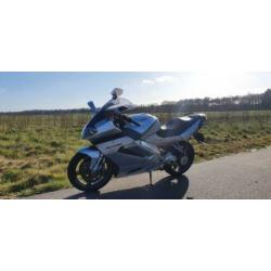 Aprilia Futura RST 1000 met veel extras