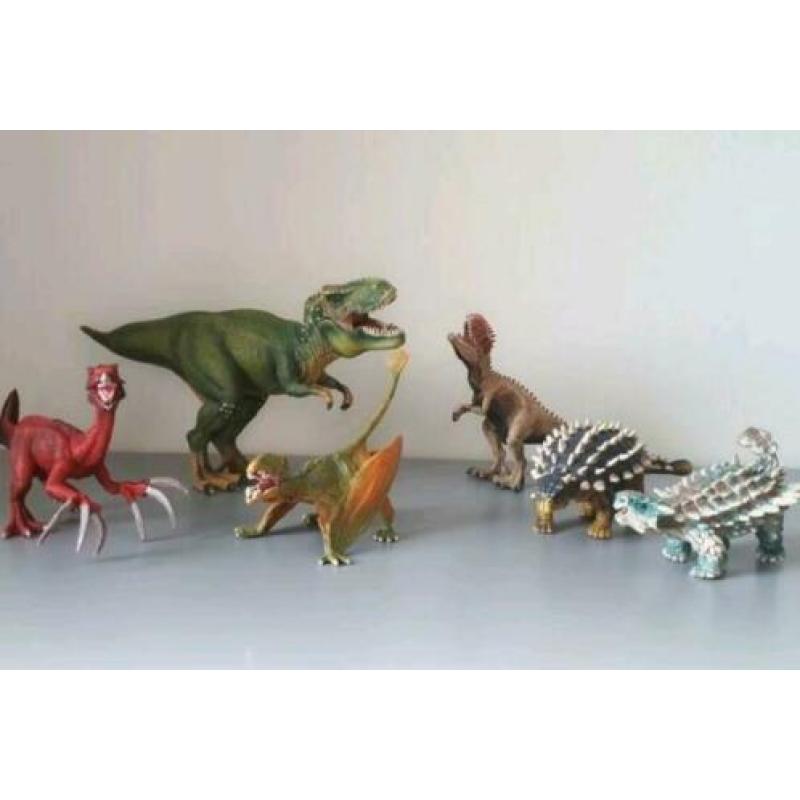Grote set Schleich dinosaurussen met een Tyrannosaurus Rex
