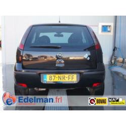 Opel Corsa 1.4-16V Sport (APK 01-2021)