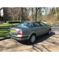 Volkswagen Passat 2.3 V5 Comfortline 4Motion