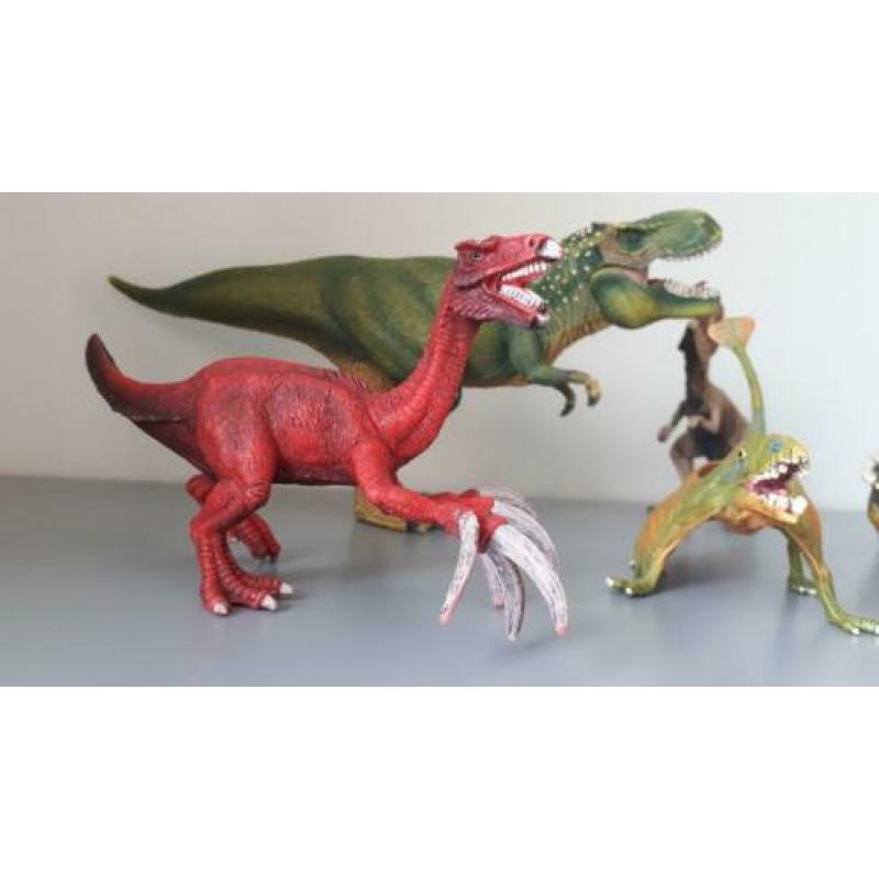 Grote set Schleich dinosaurussen met een Tyrannosaurus Rex