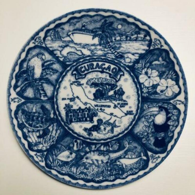 Porselein bord van Curacao Delfts blauw