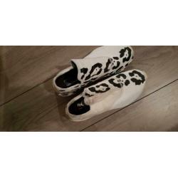 Hippe witte reebok sneakers met luipaardprint maat 37
