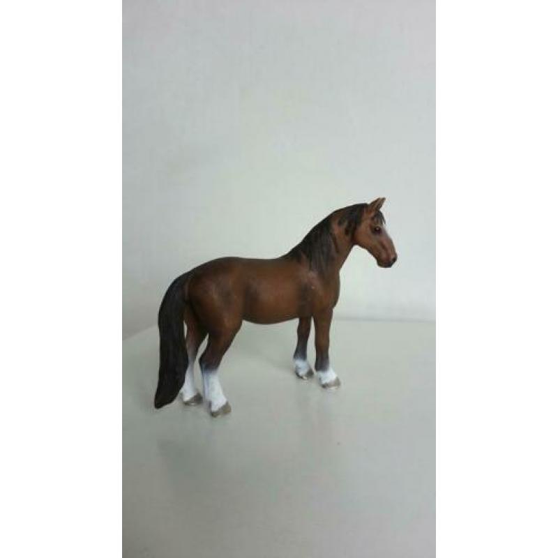 13713 Schleich Taylor - Paard Tennessee walker (merrie) 2011