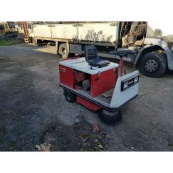 Veegmachine elektrisch aangedreven