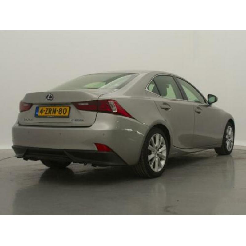 Lexus IS 300h Business Line | Navi | Mistlampen | Camera | L
