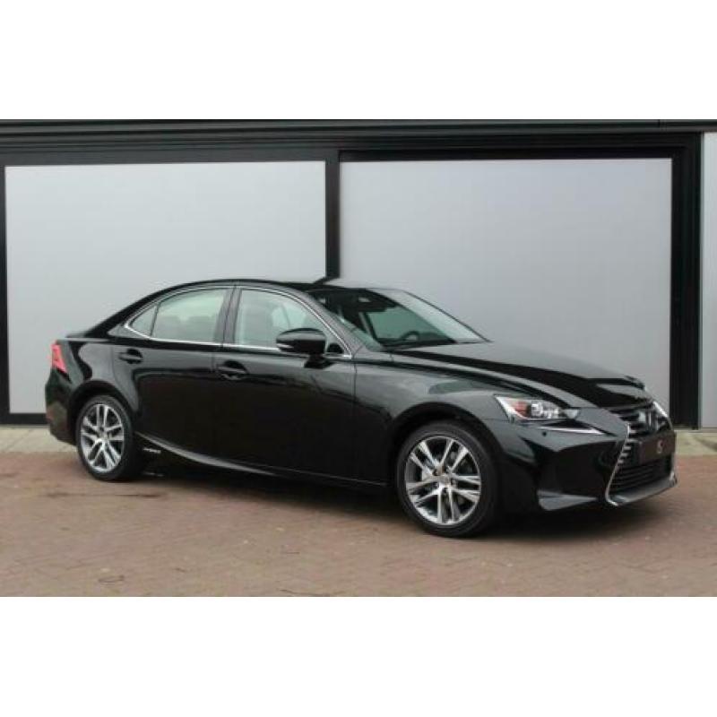Lexus IS 300h Hybrid Business Line | Safety Pack | DAB tuner