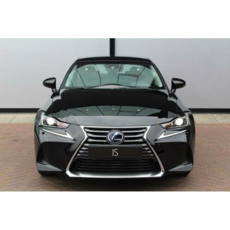 Lexus IS 300h Hybrid Business Line | Safety Pack | DAB tuner