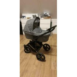 Nog super nette zeer complete kinderwagen