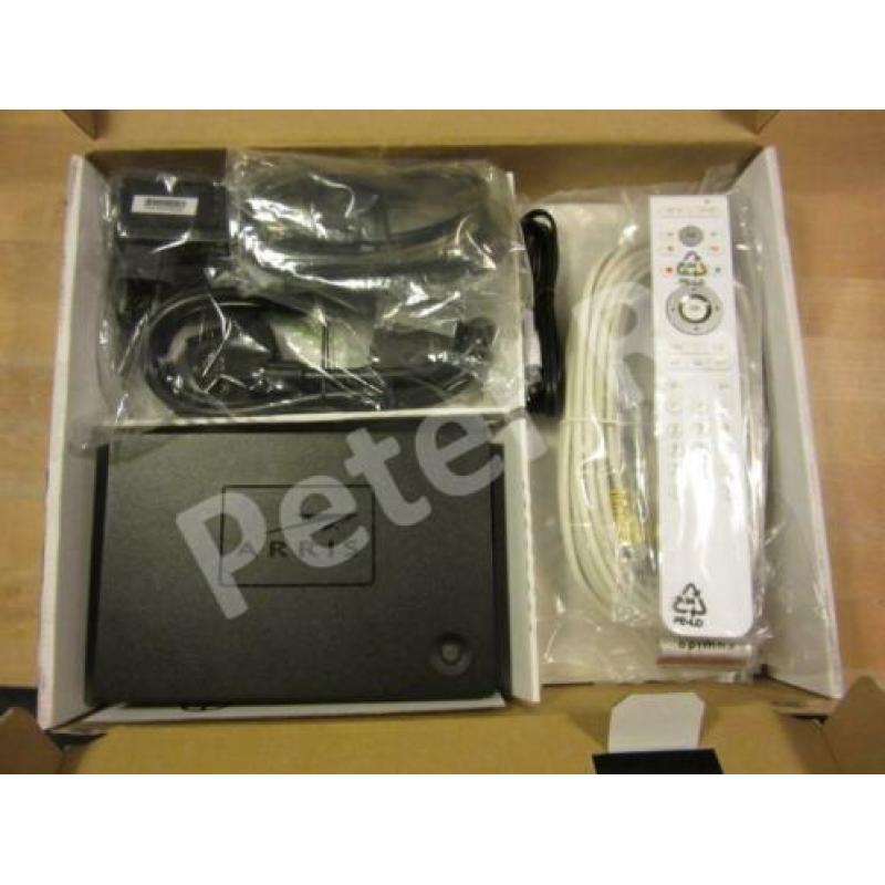 Arris VIP2952 V2 interactieve tv ontvanger incl. accessoires