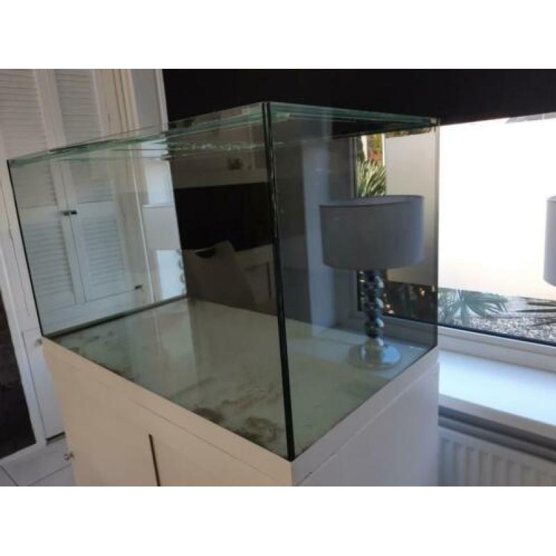 Prachtig groot aquarium 110× 60×60