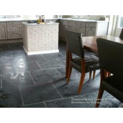 antieke keukenvloer Castle Stone Black 60x60 cm verouderd