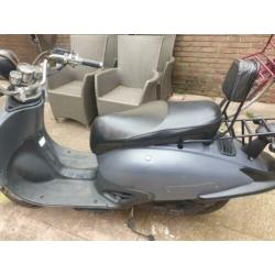 Benzyou Yiying scooter 25 km