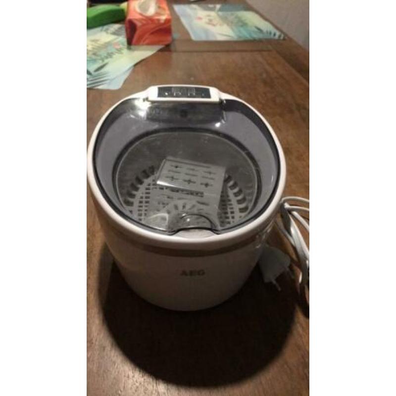 ultrasone reiniger van AEG