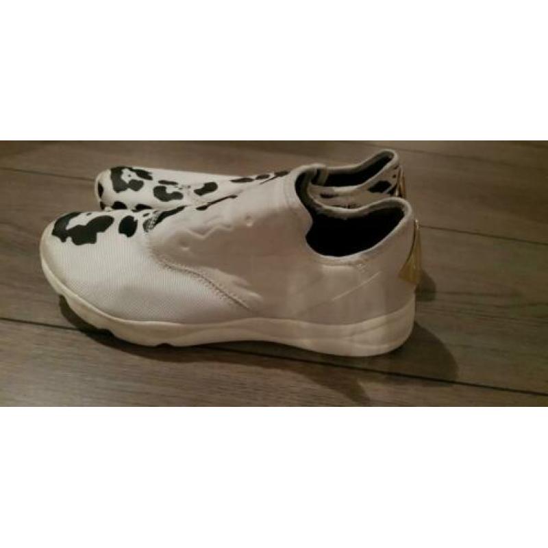 Hippe witte reebok sneakers met luipaardprint maat 37