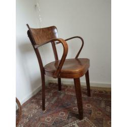 Lekker zittende vintage (po)stoel