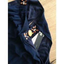 NIEUW ESPRIT JURK DONKERBLAUW MT 42 (Box A)