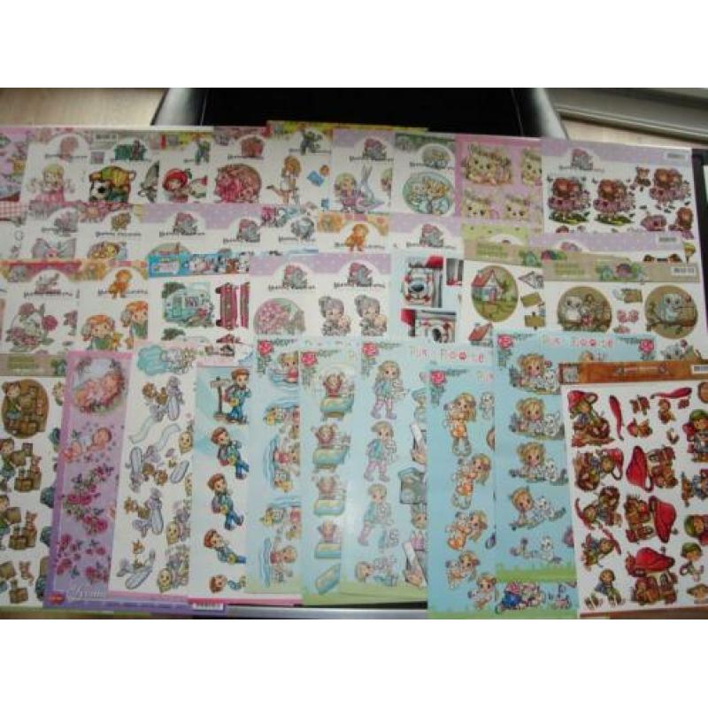 40 stuks mooie knipvellen van Yvonne Creations