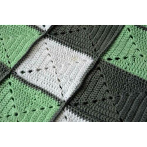 Gehaakte babydeken, Granny Squares, mint, grijs, wit