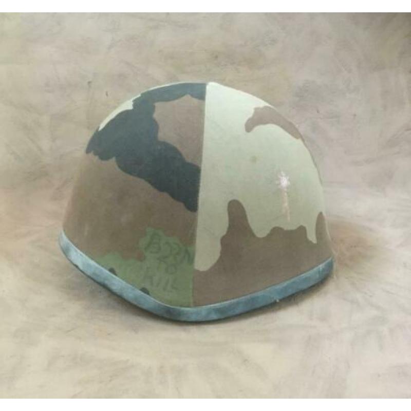Franse helm met camo cover type F1 - 1989
