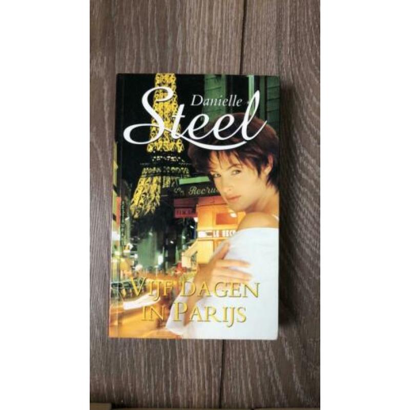 Lees boeken van Danielle steel