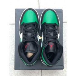 Nike Air Jordan 1 mid Green Toe 38 (5,5US)