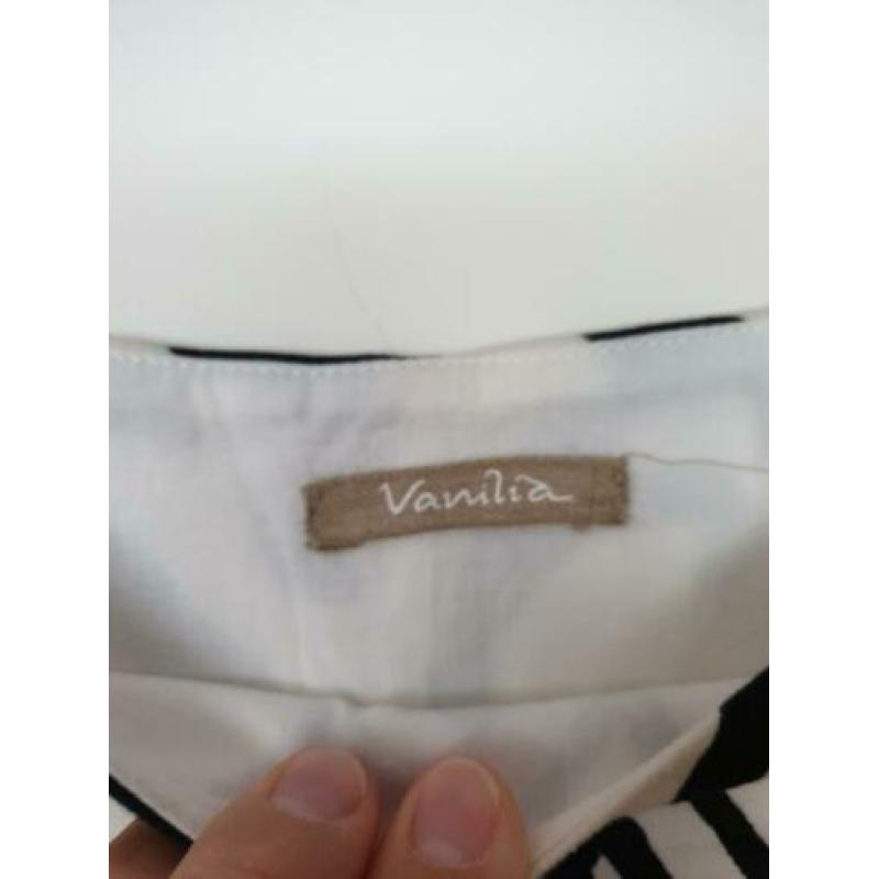 Vanilia jurk 42