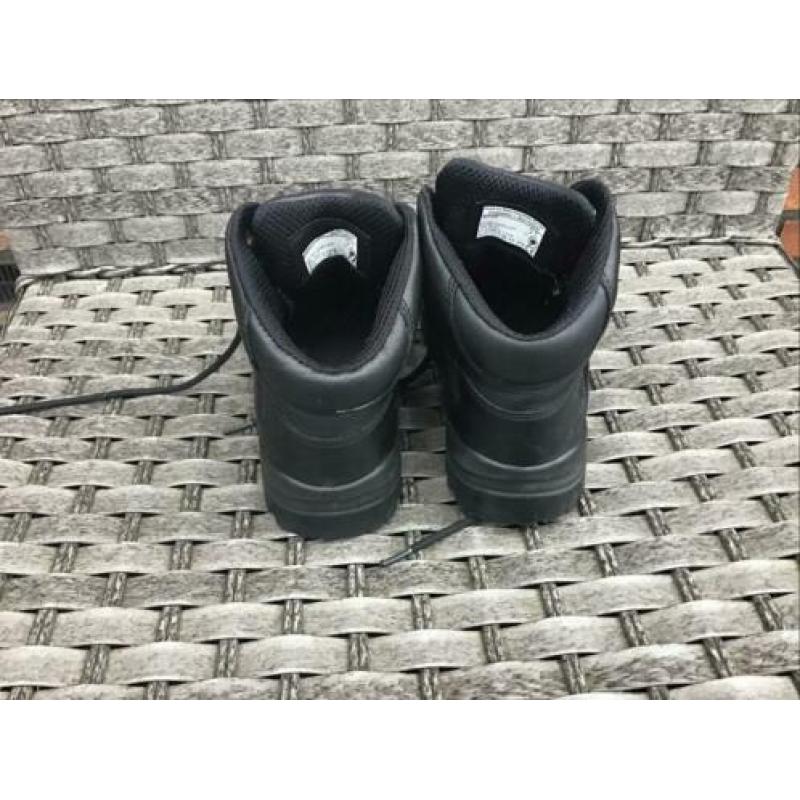 Werkschoenen maat 41 merk Bata